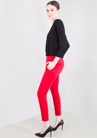 IMPERIAL Slimfit Hose in Rot