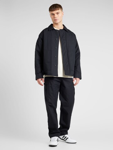 Veste mi-saison 'ESS+' ADIDAS ORIGINALS en noir