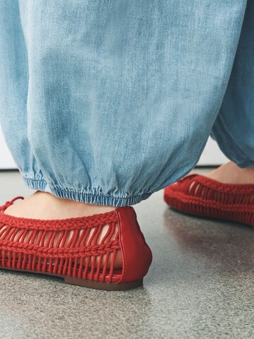 Balerini 'Forever Comfort' de la Next pe roșu