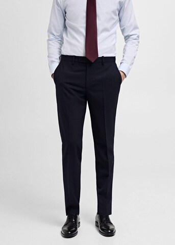 MANGO MAN Slim fit Pleated Pants 'Turin' in Blue: front