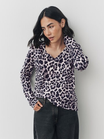 Next Μπλουζάκι σε μπλε: μπροστά