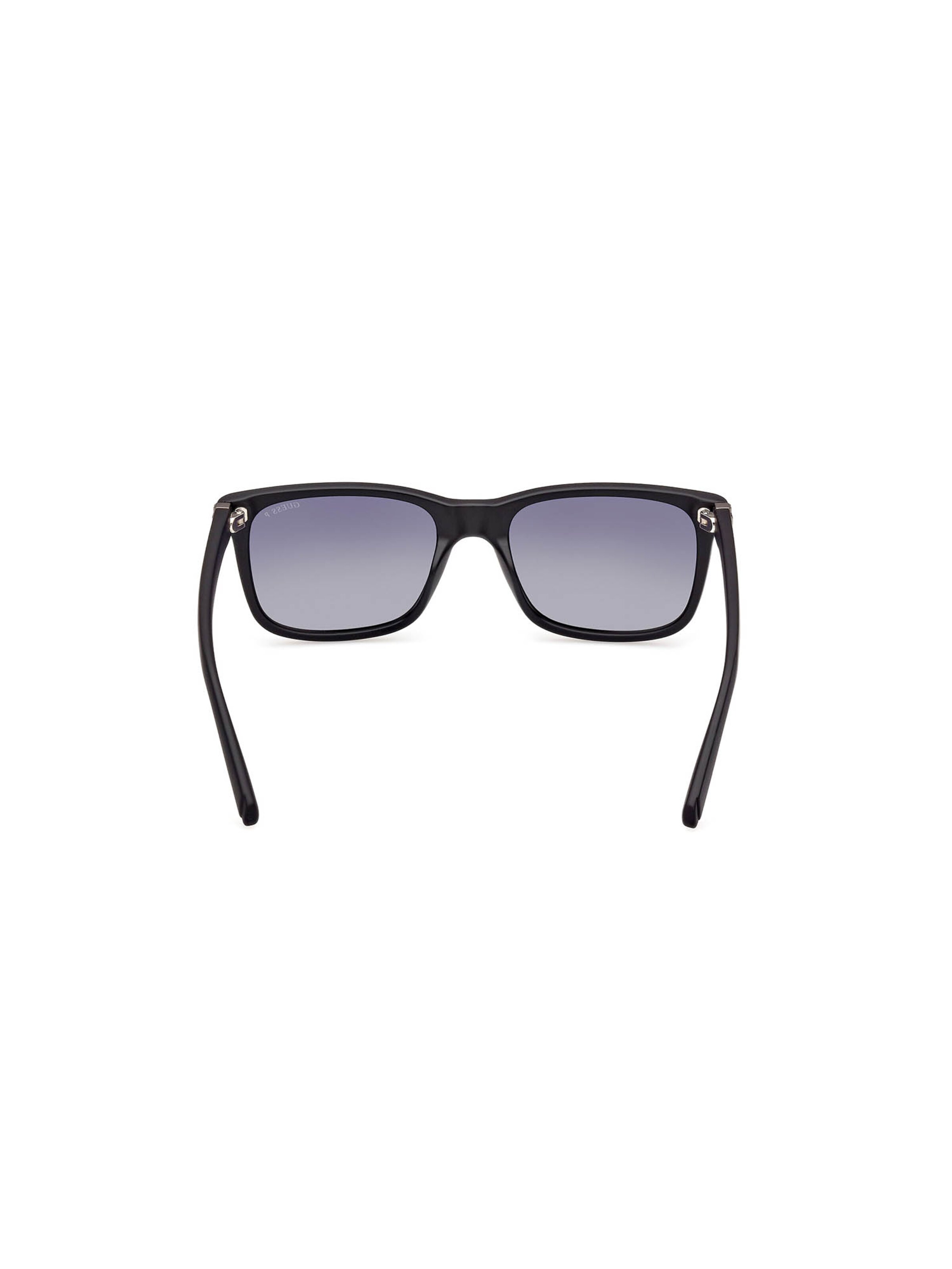 Lunettes de soleil GUESS en noir