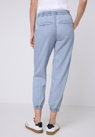 Street One Studio Tapered Jeans in Blau