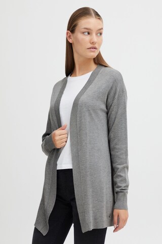 Oxmo Knit Cardigan 'Kat' in Grey: front