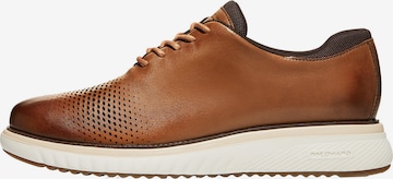 Cole Haan Lace-Up Shoes in Brown: front