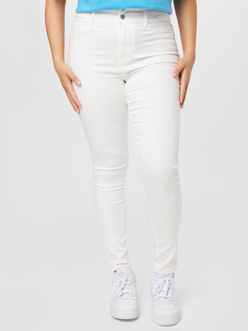 ONLY Carmakoma - Skinny Vaquero en blanco: frente