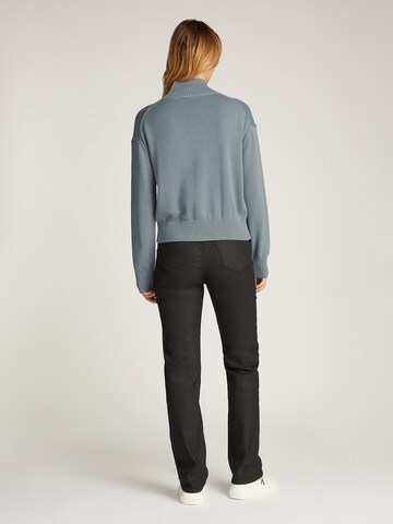 Calvin Klein Jeans Pullover in Grau