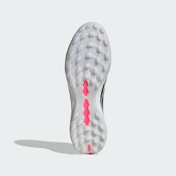Chaussure de foot 'Predator Pro' ADIDAS PERFORMANCE en blanc