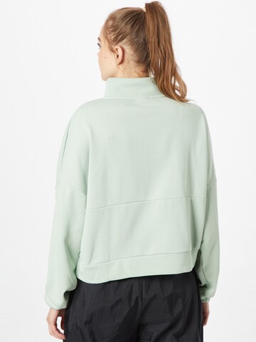 ReebokSportska sweater majica 'Workout Ready' - zelena boja