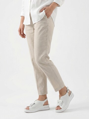 VENEZIA Sandals in White: front