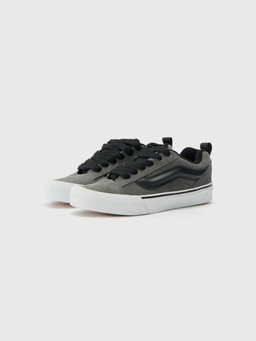 VANS Platform trainers 'Knu Skool' in Grey