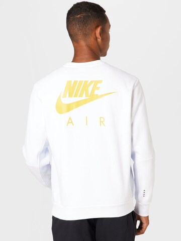 Nike Sportswear Sweatshirt in White