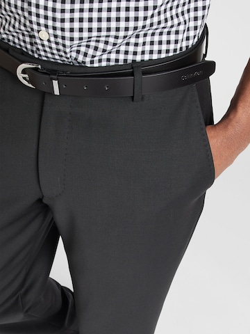 JOOP! - Slimfit Pantalón de pinzas 'Brad' en negro