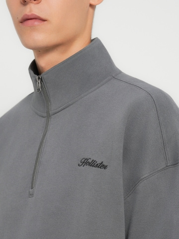 Bluză de molton de la HOLLISTER pe gri