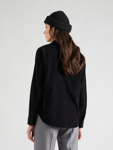 s.Oliver Blouse in Black