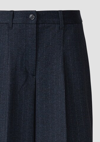 s.Oliver Regular Trousers with creases in Blue