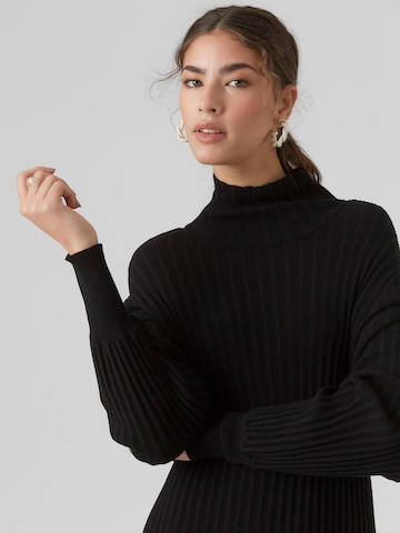 VERO MODA Knitted dress 'Wield' in Black