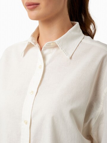 Organication Bluse in Weiß