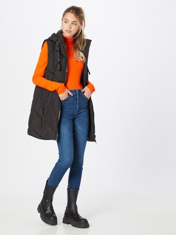 JDY Bodywarmer 'Skylar' in Zwart