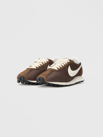 Baskets basses 'LD-1000' Nike Sportswear en marron