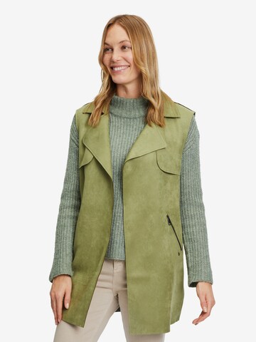 Betty & Co Vest in Green: front
