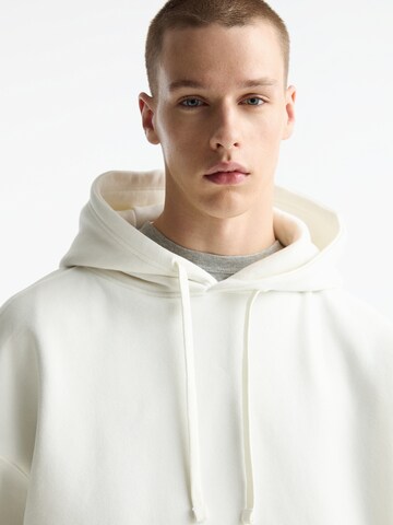Pull&Bear Sweatshirt i vit