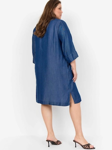 Robe 'Flora' Wasabi Concept en bleu