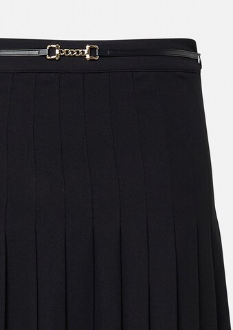 COMMA Skirt in Black