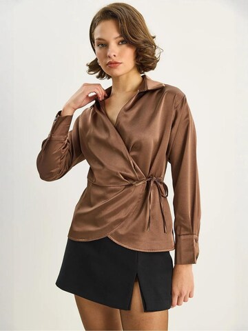 Chemisier Bianco Lucci en marron