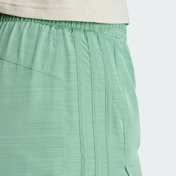 Loosefit Pantaloni sport 'Pacer' de la ADIDAS PERFORMANCE pe verde