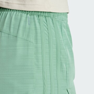 ADIDAS PERFORMANCE Loosefit Sporthose 'Pacer' in Grün