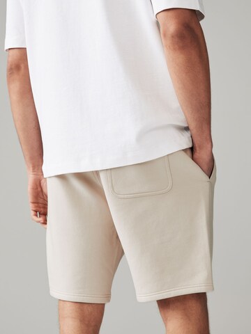 Next Regular Broek in Beige