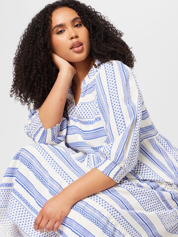 Robe 'VMDicthe' Vero Moda Curve en beige