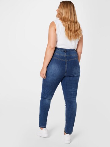 Missguided Plus Slimfit Jeans in Blau