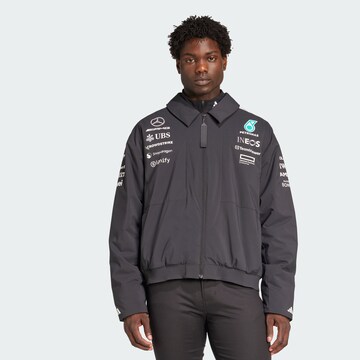 Veste de sport 'Mercedes - AMG Petronas Formula One Team' ADIDAS PERFORMANCE en noir : devant