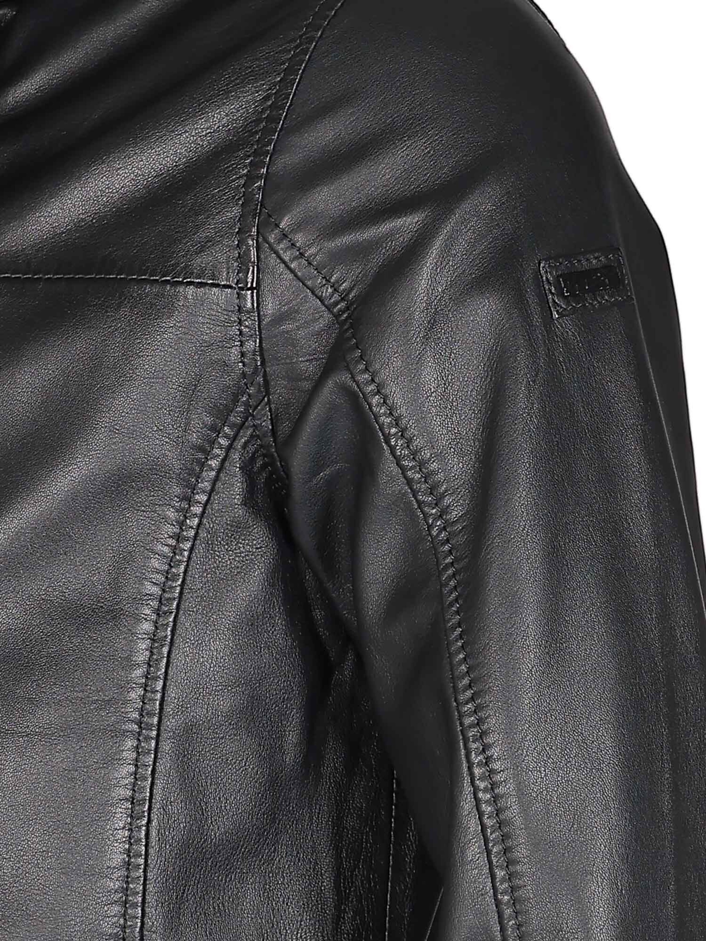 Maze Übergangsjacke in Schwarz