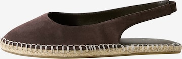 Next Espadrilles 'Forever Comfort®' in Bruin: voorkant