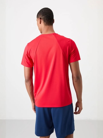 Tommy Life - Camisa em vermelho