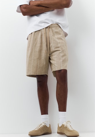 Largi Pantaloni de la Pull&Bear pe bej: față