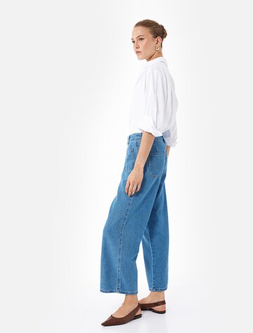 Koton Wide Leg Jeans in Blau