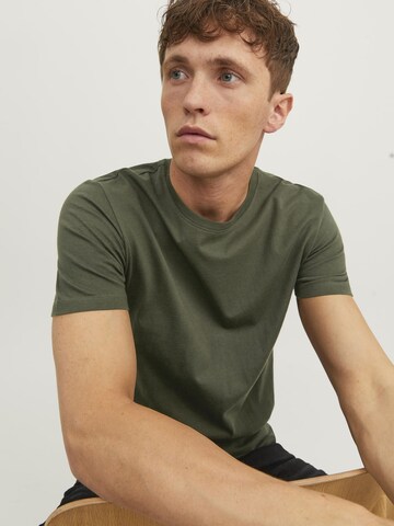 JACK & JONES Regular fit Μπλουζάκι 'Noa' σε πράσινο