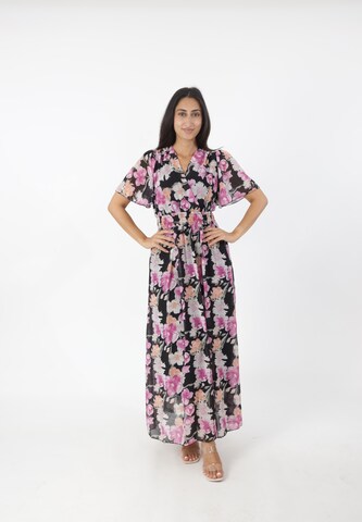 Elara Dress in Black: front