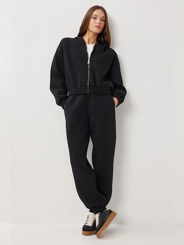 Completo pantalone di Happiness İstanbul in nero: frontale