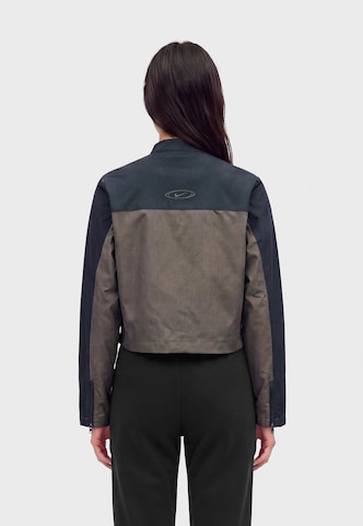 Nike Sportswear Φθινοπωρινό και ανοιξιάτικο μπουφάν 'STREET MOTO' σε μαύρο