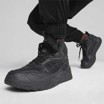 Baskets basses PUMA en noir