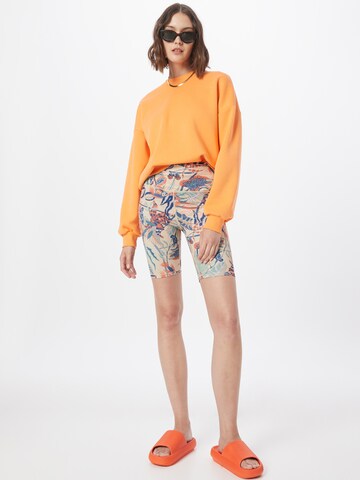 DEDICATED. Skinny Shorts 'Kortebo Vintage Jungle' in Mischfarben