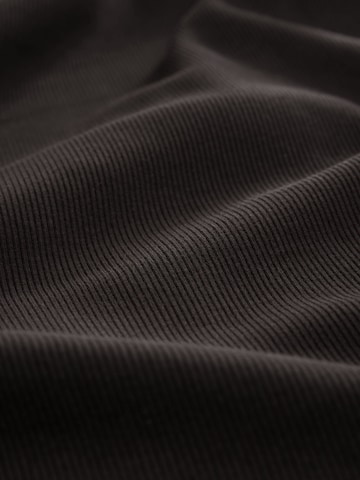 The Set Mekko värissä ruskea