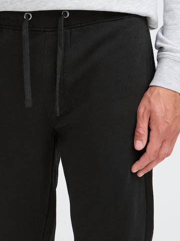 !Solid Regular Sweathose 'Augulus' in Schwarz
