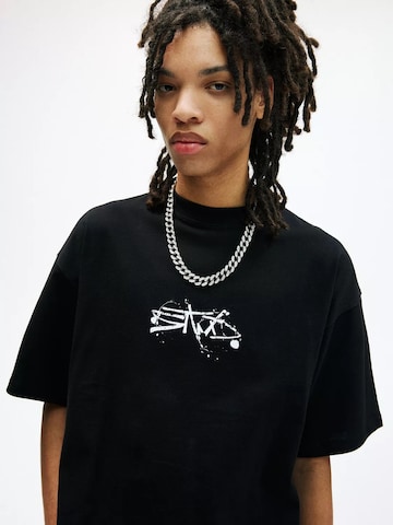 Pull&Bear Shirt in Zwart