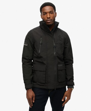 Veste mi-saison Superdry en noir : devant
